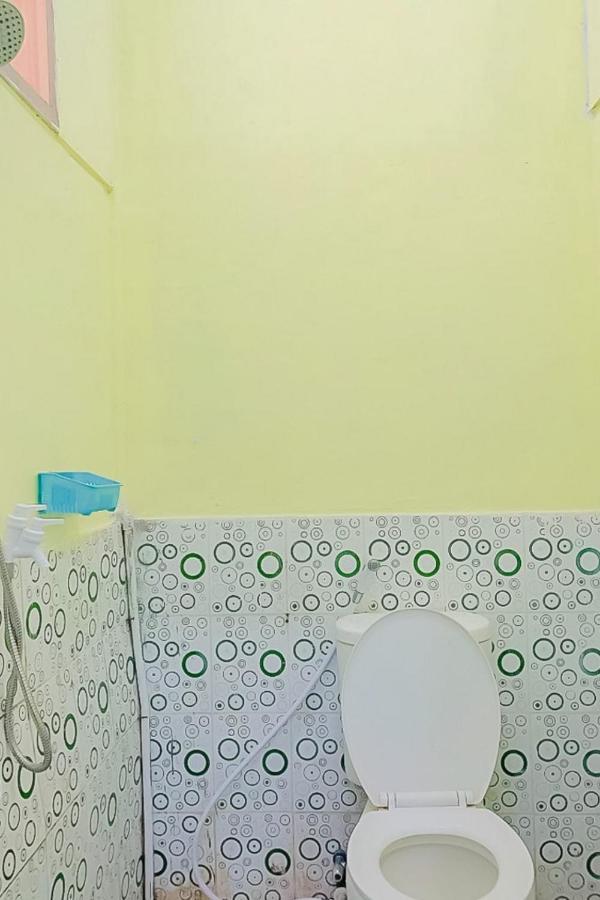 Aa Bungsu Syariah Balekambang Ciletuh Sukabumi Redpartner Hotell Cilowa Exteriör bild