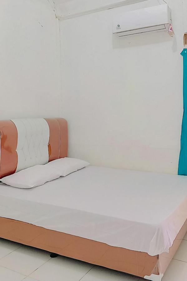 Aa Bungsu Syariah Balekambang Ciletuh Sukabumi Redpartner Hotell Cilowa Exteriör bild